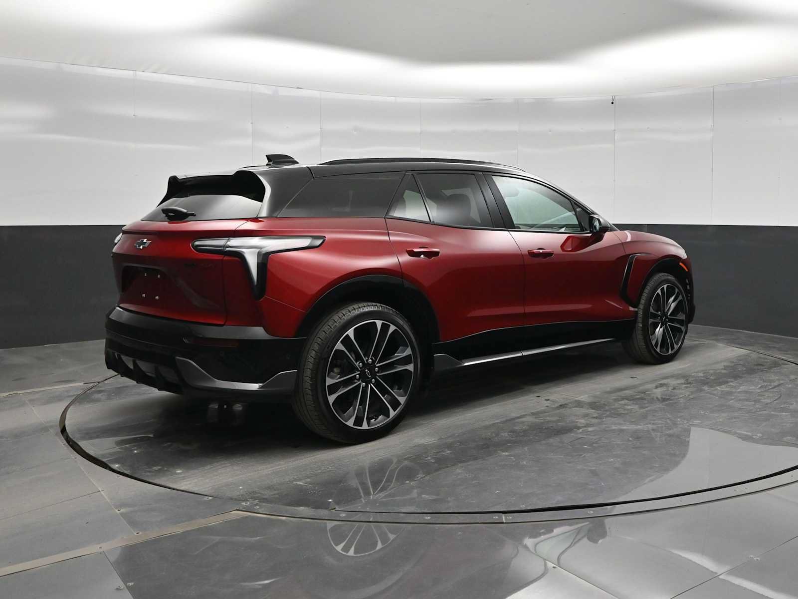 Used 2025 Chevrolet Blazer EV SS AWD/4WD image 7
