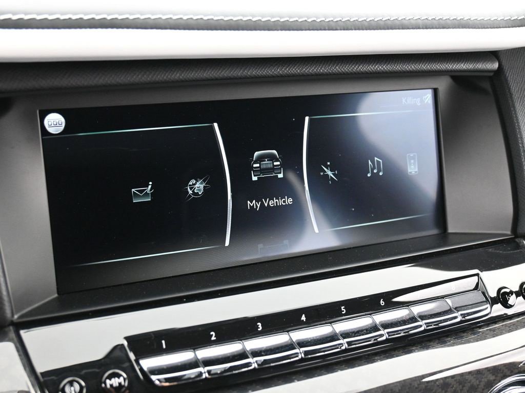 Certified 2021 Rolls-Royce Cullinan Black Badge image 21