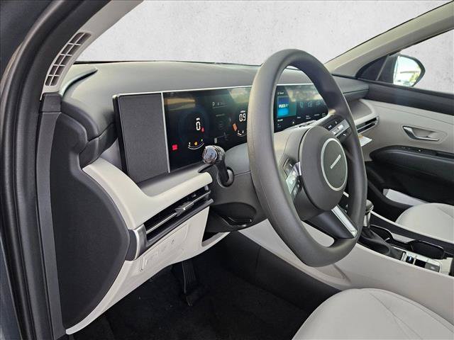 Certified 2026 Hyundai Tucson SEL Plus FWD image 3