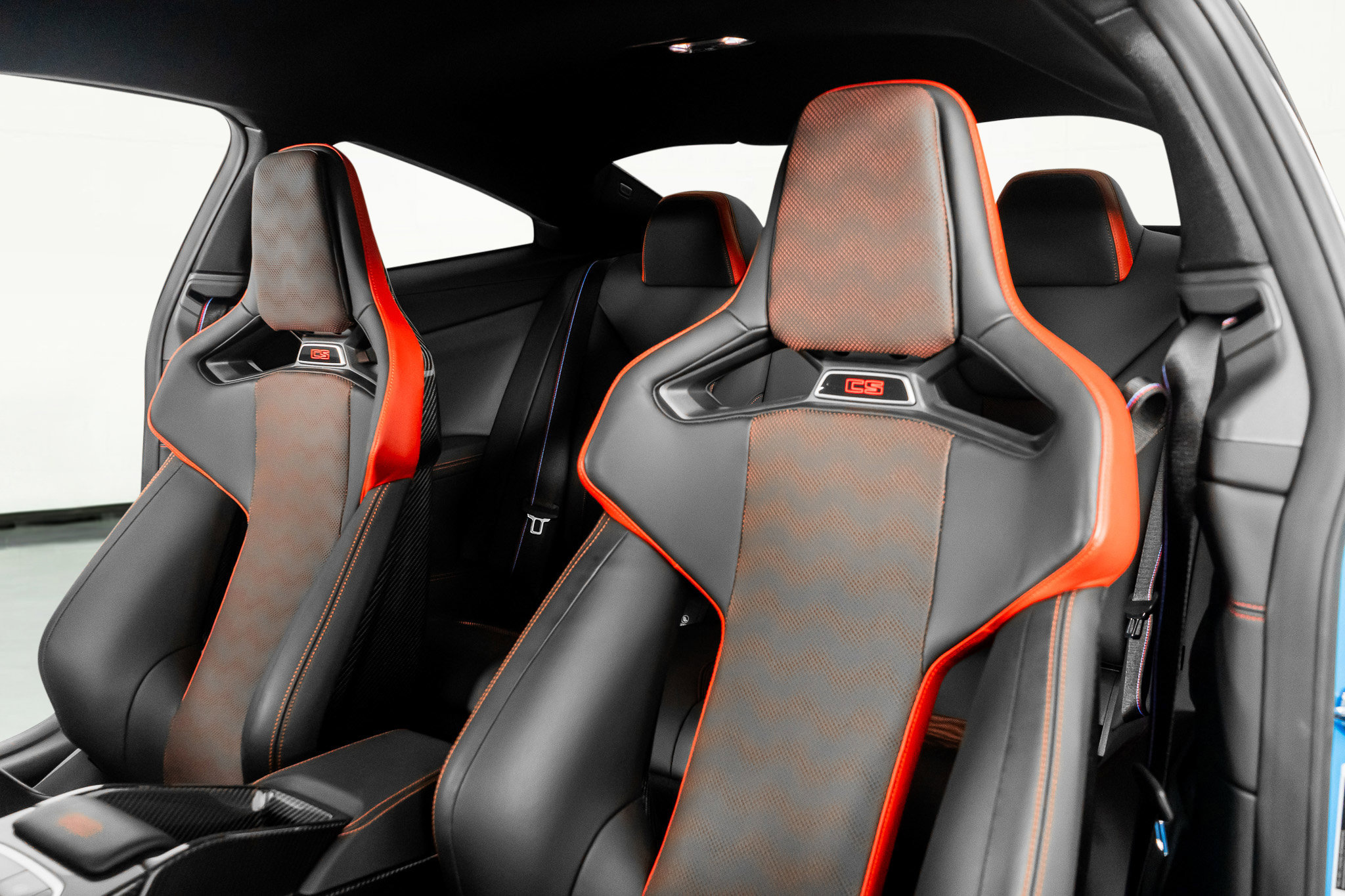 Used 2025 BMW M4 CS image 3