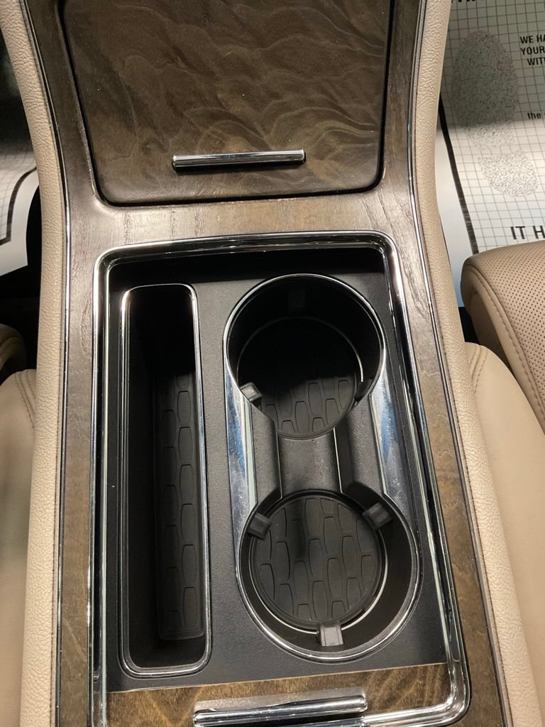 Used 2018 Lincoln Continental Reserve w/ Rear-seat Package AWD/4WD image 29