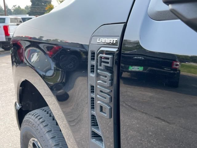 Used 2026 Ford F350 Lariat w/ Black Appearance Package AWD/4WD image 7