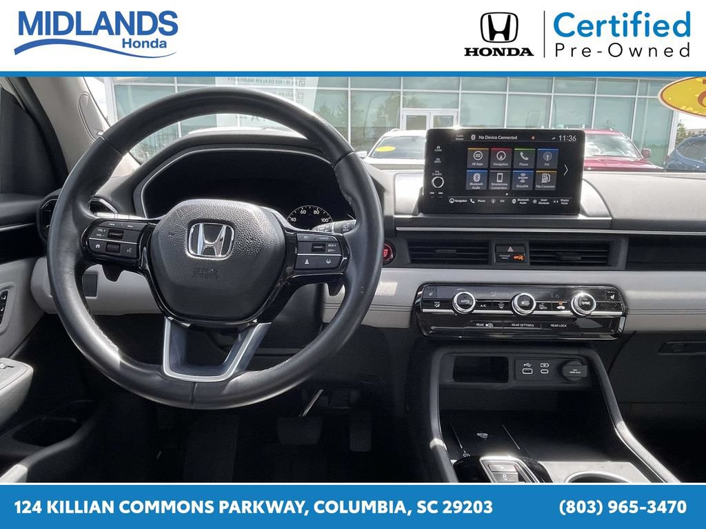 Used 2025 Honda Pilot Touring image 15