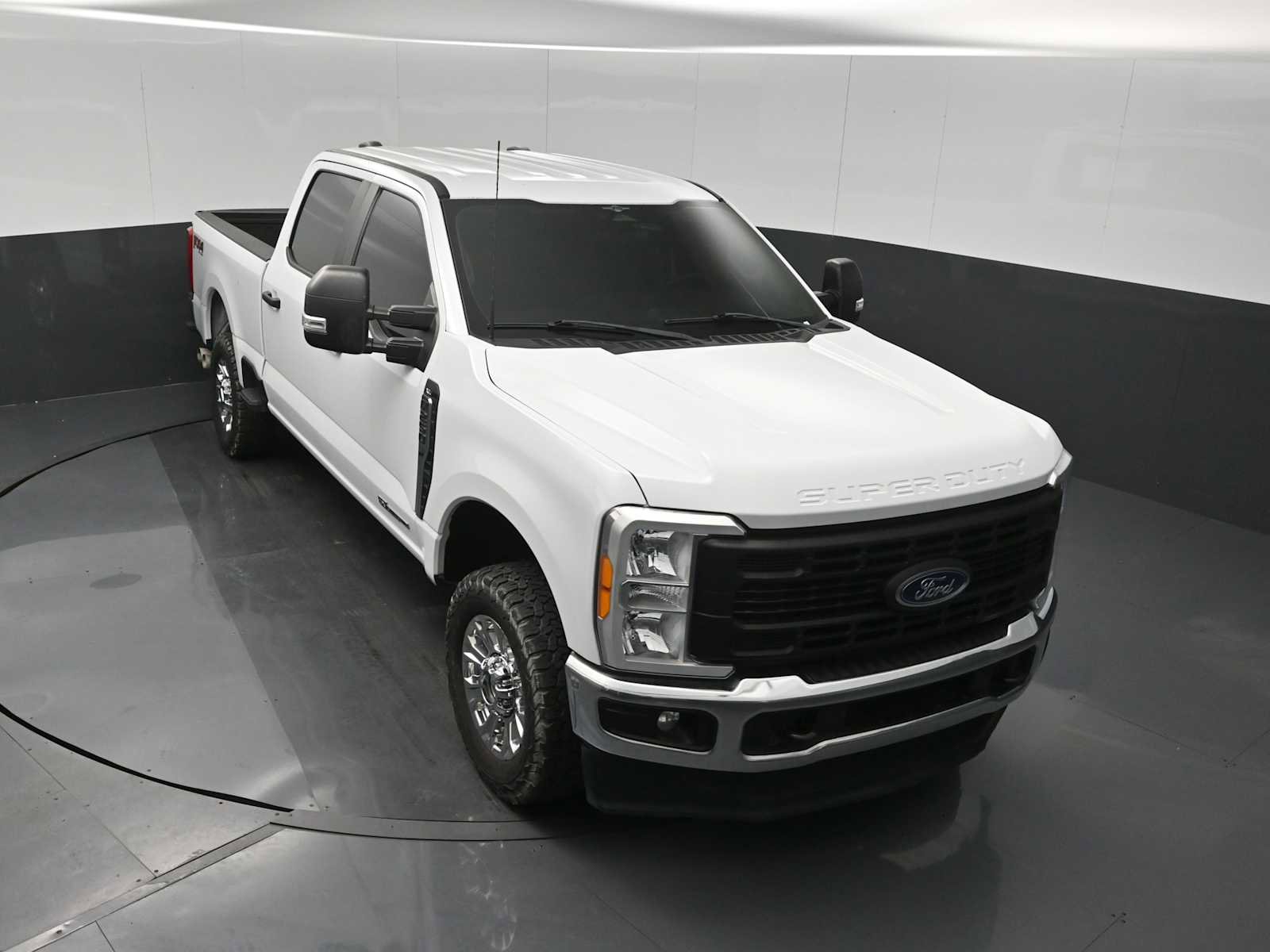 Used 2023 Ford F250 XL w/ FX4 Off-Road Package image 19