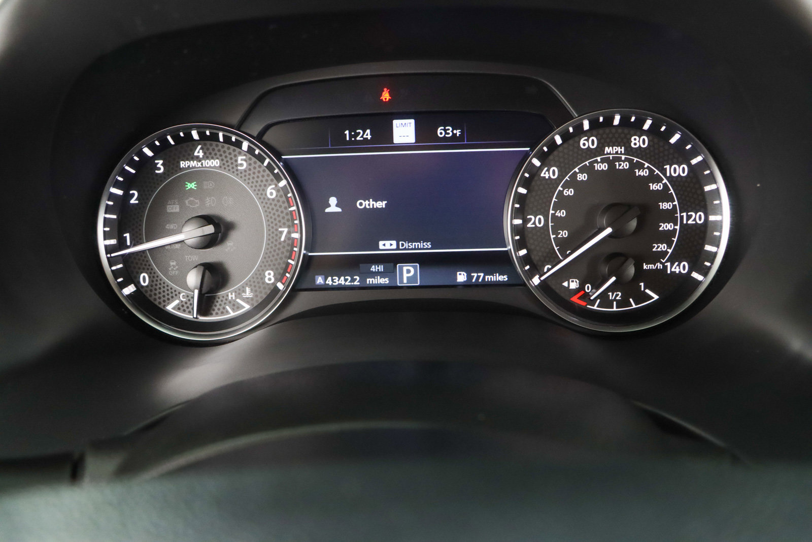 Used 2024 Nissan Armada Platinum w/ Captain's Chairs Package image 17