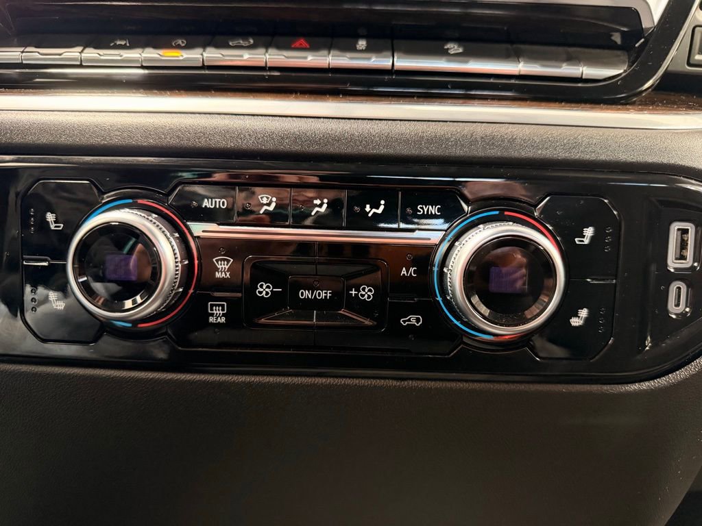 Used 2024 GMC Sierra 1500 SLE w/ Preferred Package image 38