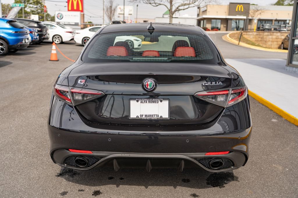 New 2025 Alfa Romeo Giulia w/ Veloce Package Rwd image 6
