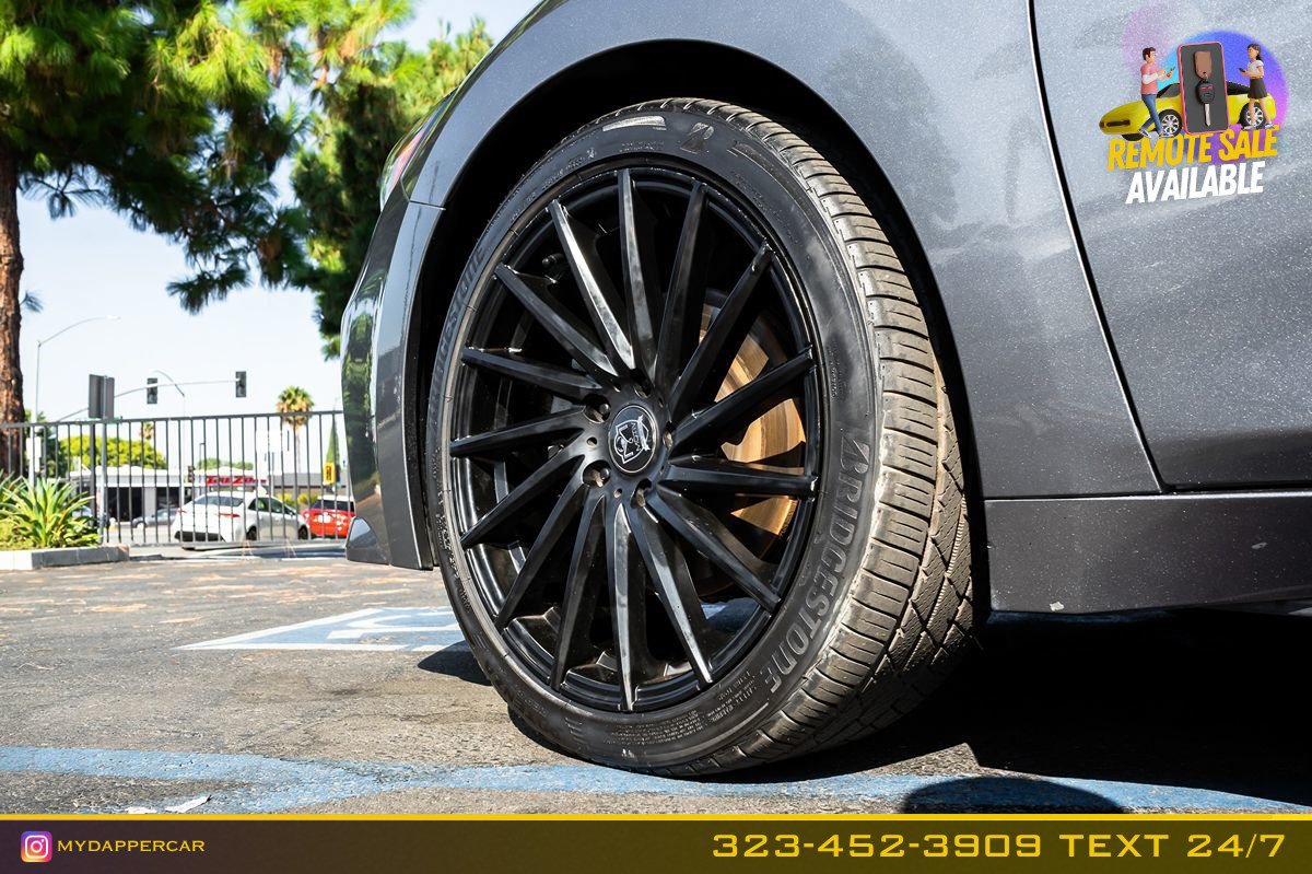 Used 2019 Nissan Maxima 3.5 SL w/ Floor Mat Group FWD image 10
