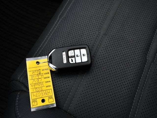 Used 2021 Honda CR-V Touring image 21