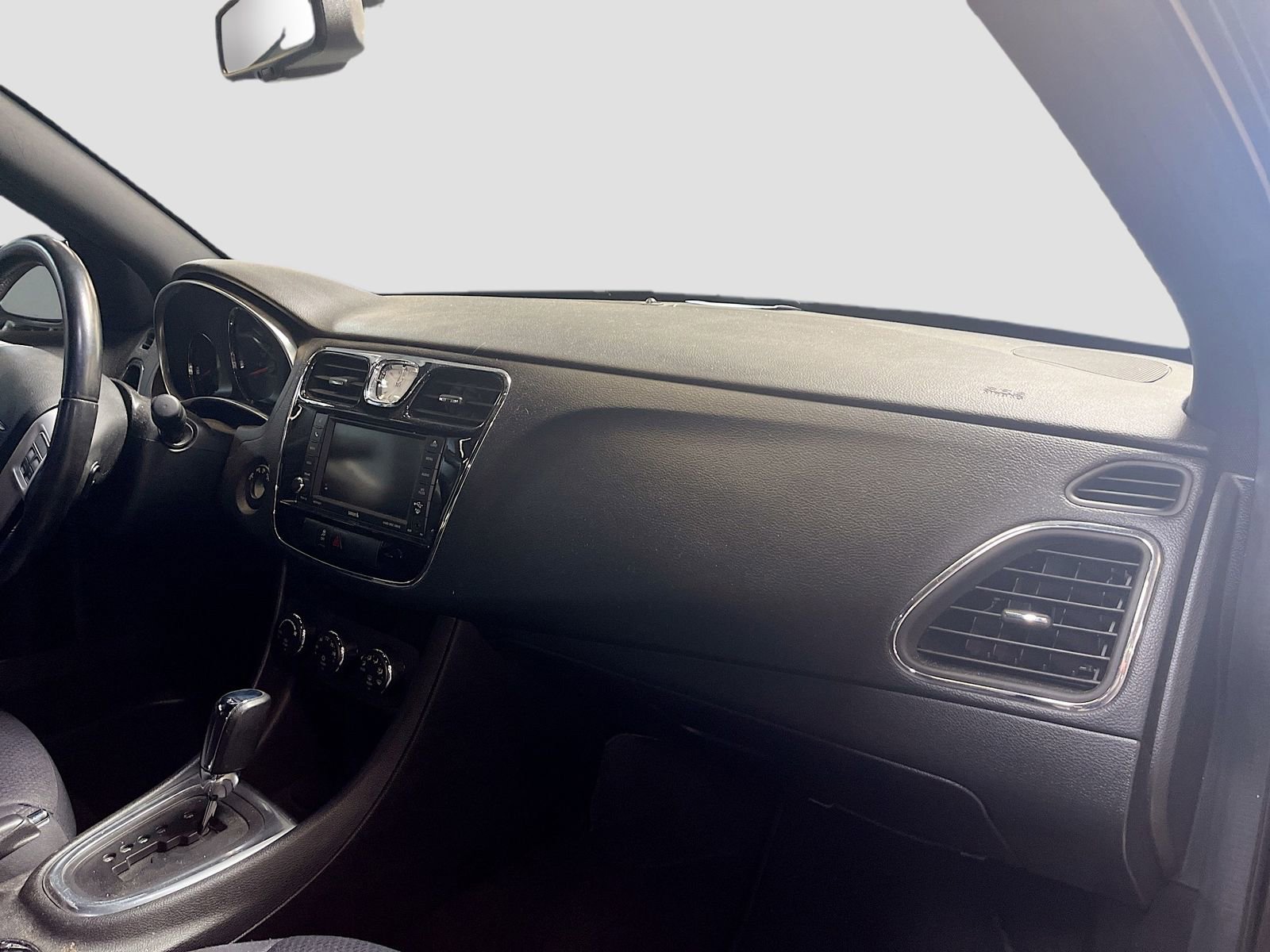Used 2013 Chrysler 200 Touring w/ S Exterior Appearance Pkg FWD image 26