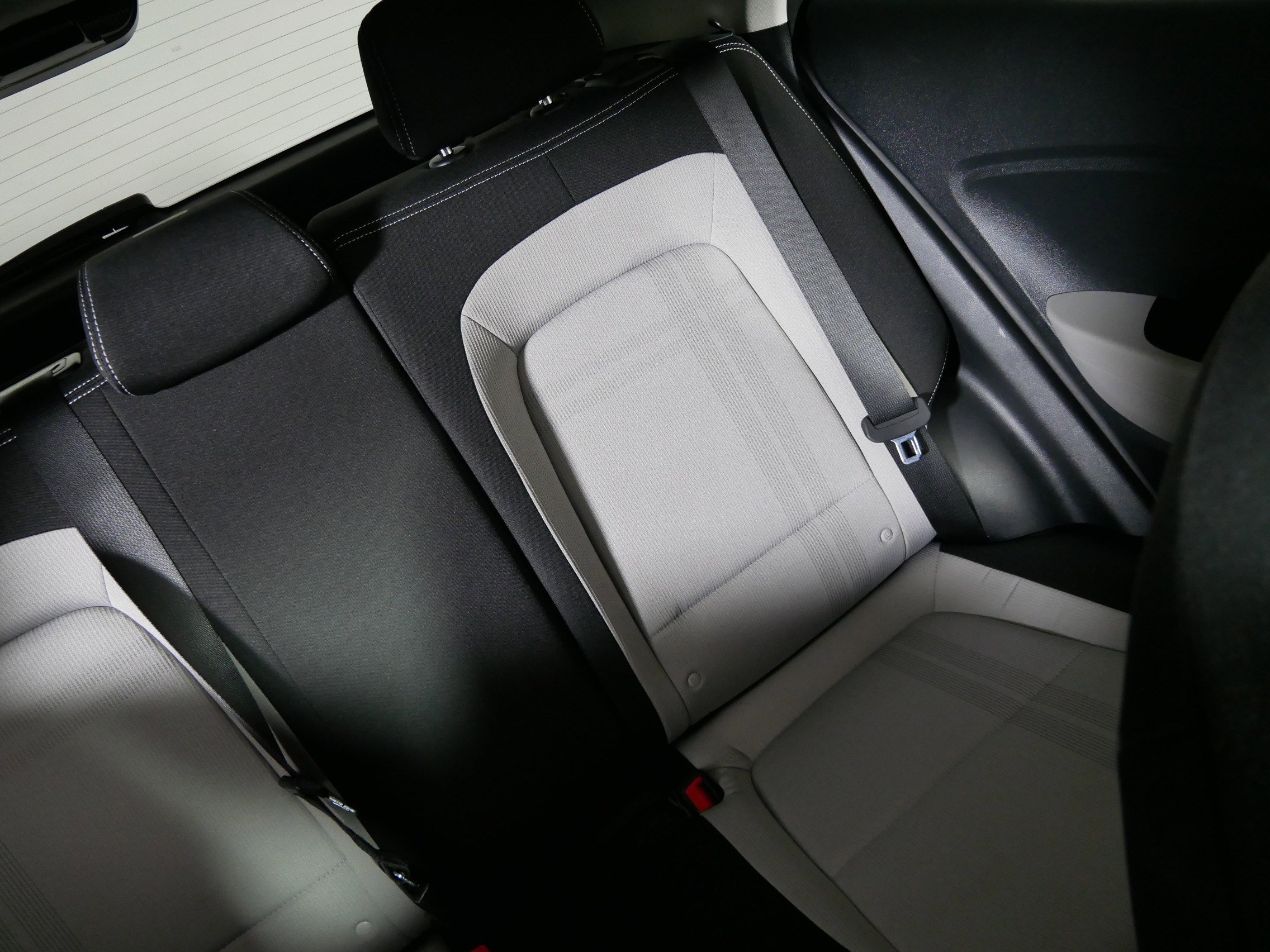 Used 2023 Hyundai Venue SEL image 14