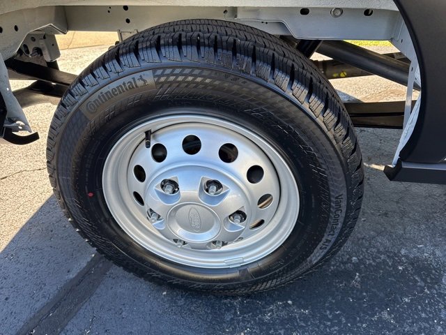 New 2026 Ford Transit 250 148 Medium Roof Extended AWD image 34