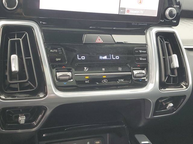 Used 2023 Kia Sorento SX AWD/4WD image 29