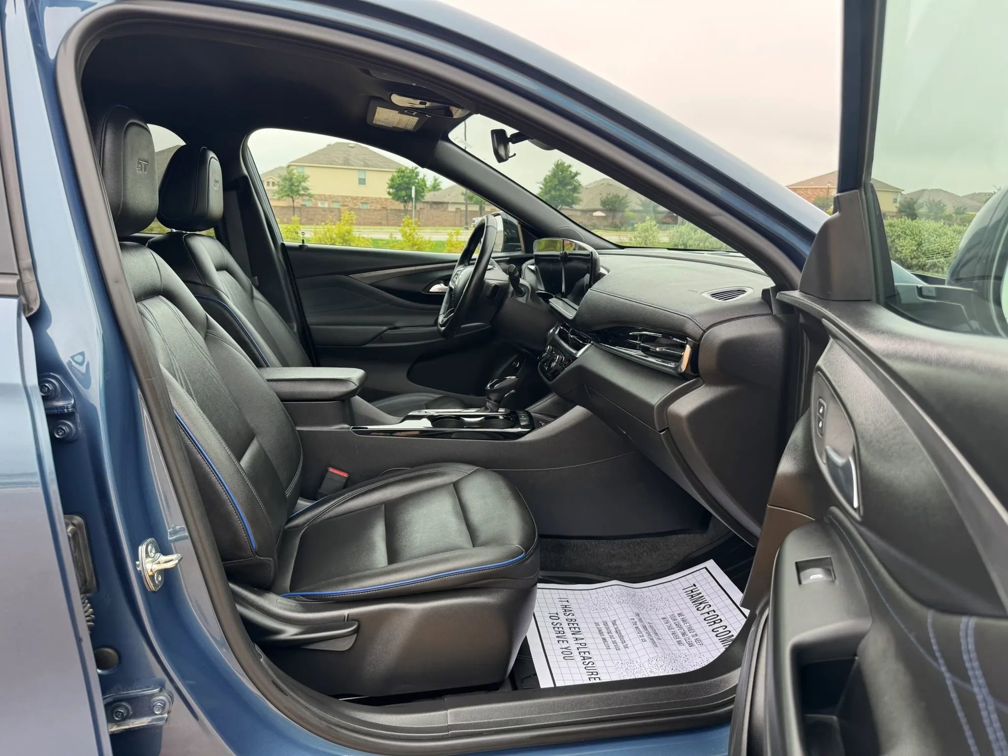 Used 2025 Buick Envista Sport Touring w/ Convenience I Package FWD image 37