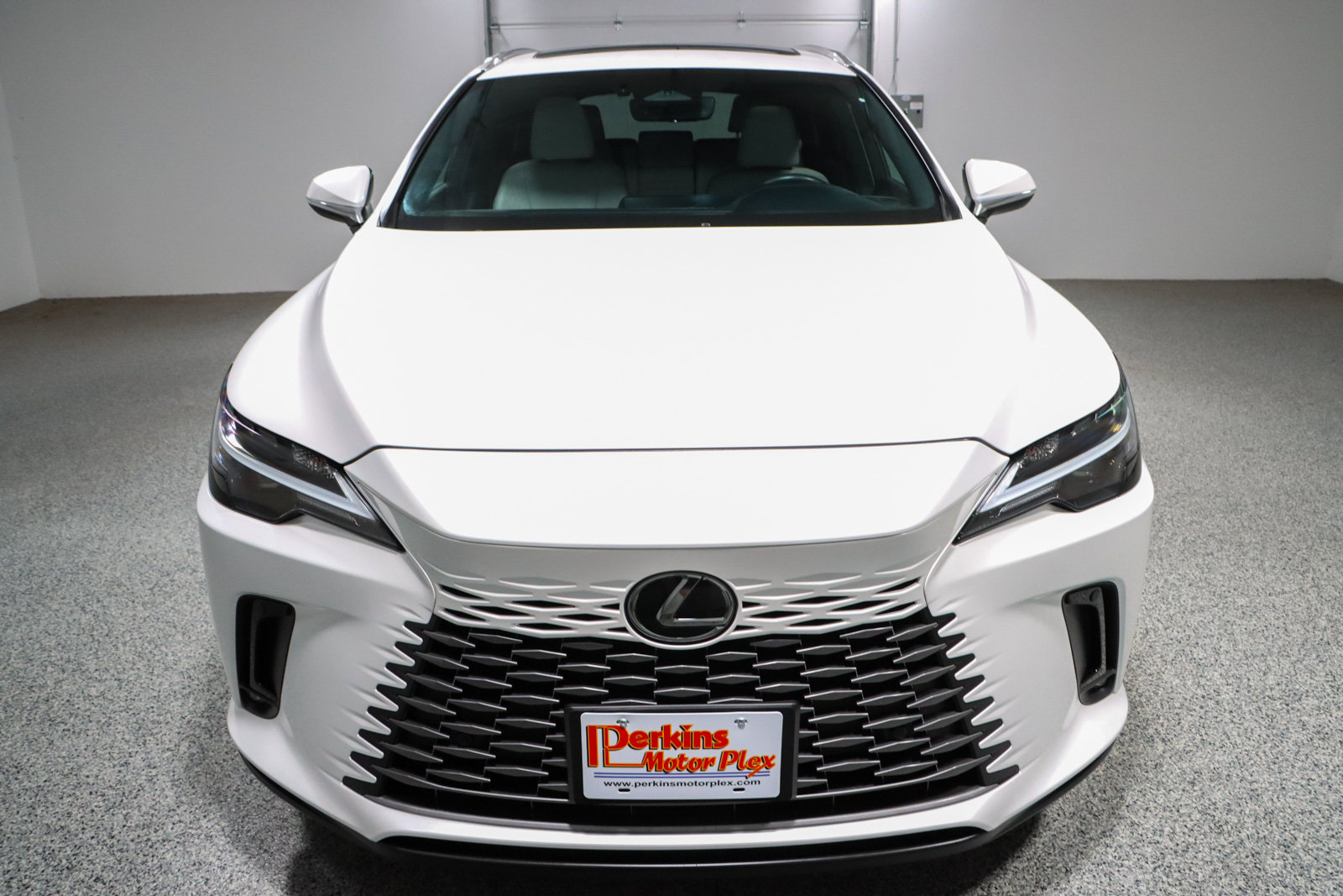 Used 2023 Lexus RX 350 Premium w/ Cold Area Package AWD/4WD image 4