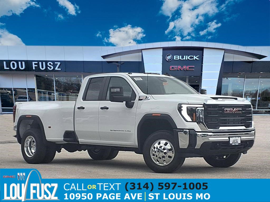 New 2026 GMC Sierra 3500 Pro image 1