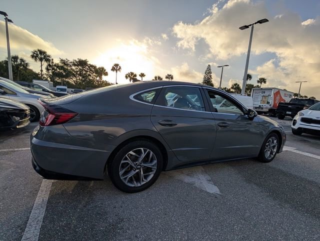 Used 2020 Hyundai Sonata SEL w/ Cargo Package image 12