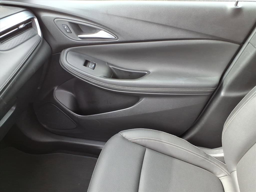 Used 2024 Buick Encore GX Sport Touring image 32