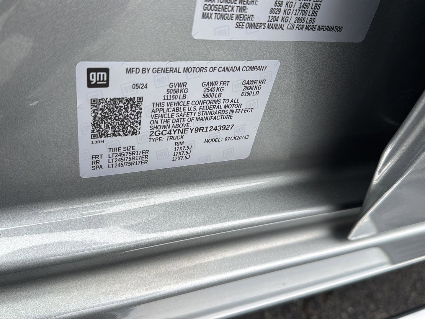 Used 2024 Chevrolet Silverado 2500 LT image 35