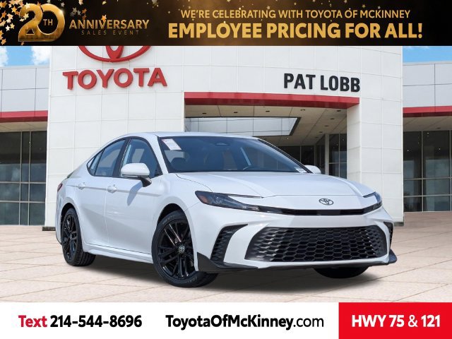 Used 2025 Toyota Camry SE