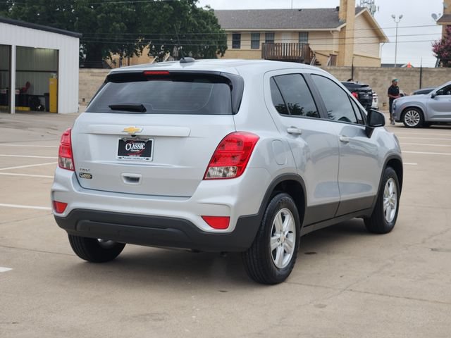 Used 2020 Chevrolet Trax LS FWD image 14