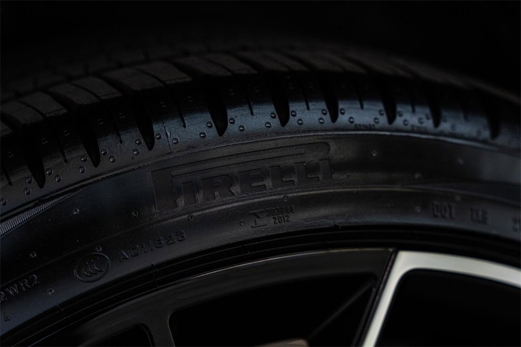 Used 2025 Aston Martin DBX 707 image 58