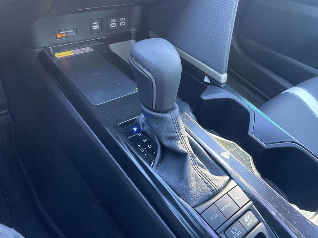 Used 2020 Toyota Camry XSE image 43