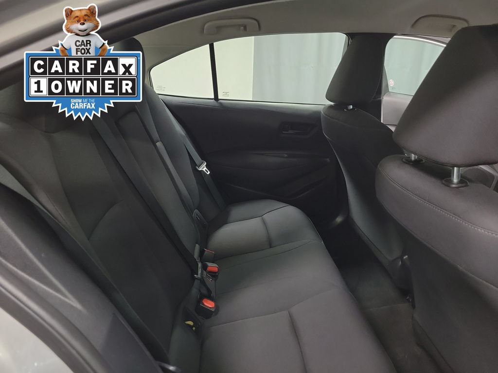Used 2025 Toyota Corolla LE FWD image 29