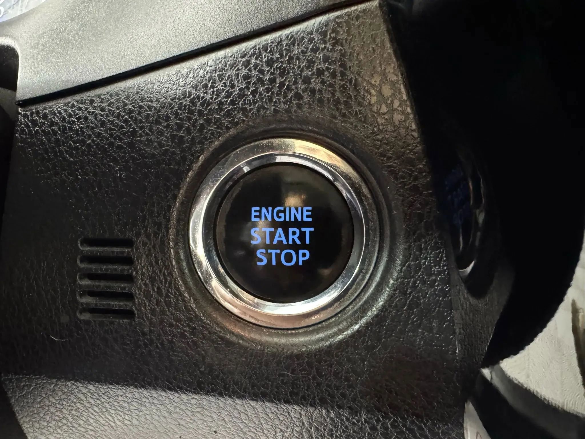 Used 2017 Toyota Corolla SE 50th Anniversary FWD image 17