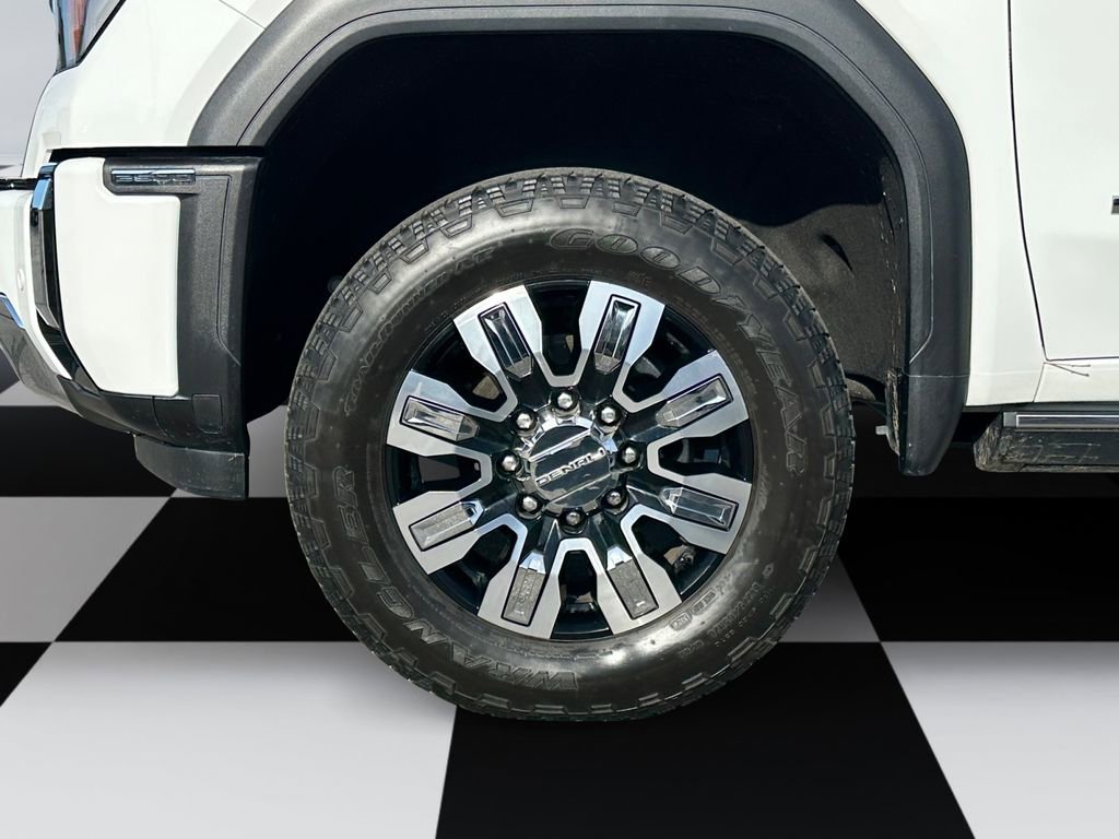 Used 2025 GMC Sierra 2500 Denali w/ Denali Reserve Package AWD/4WD image 14