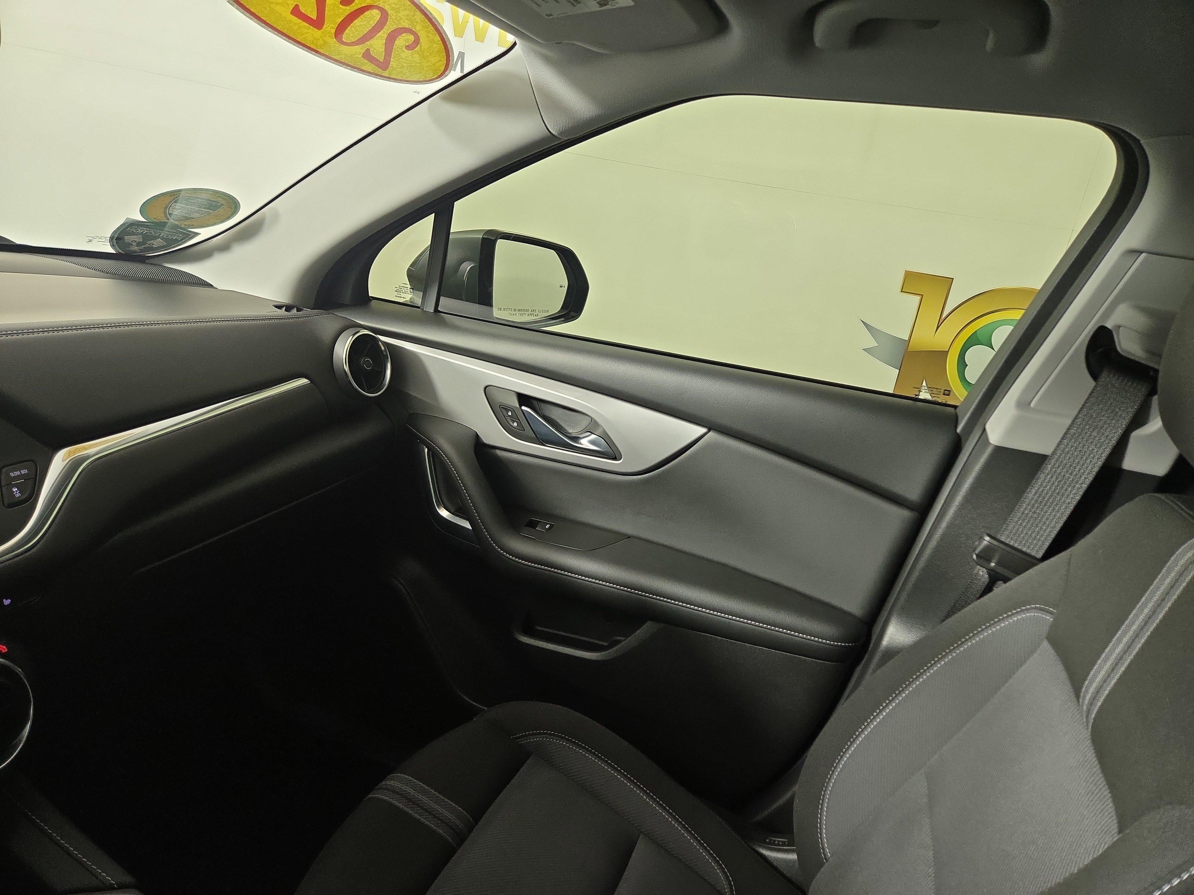 Certified 2024 Chevrolet Blazer LT w/ Driver Confidence Package image 23