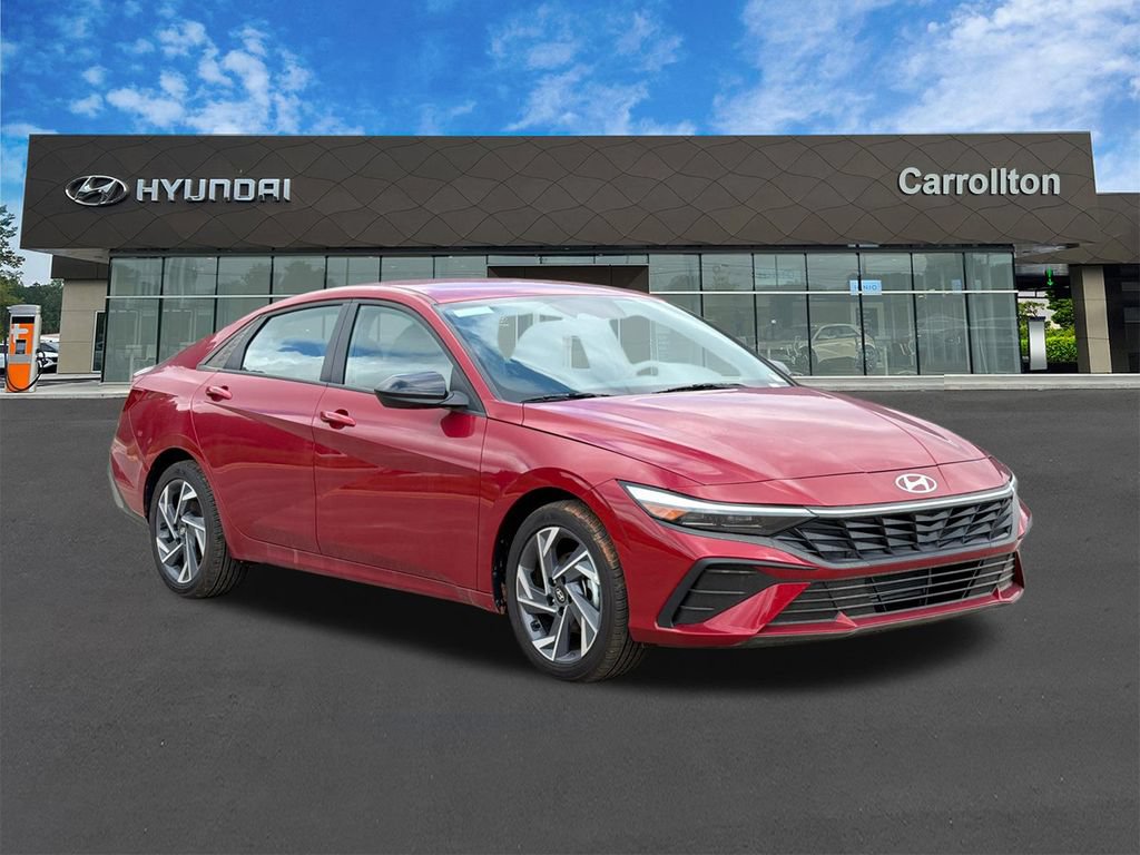 Certified 2025 Hyundai Elantra Sport FWD image 1