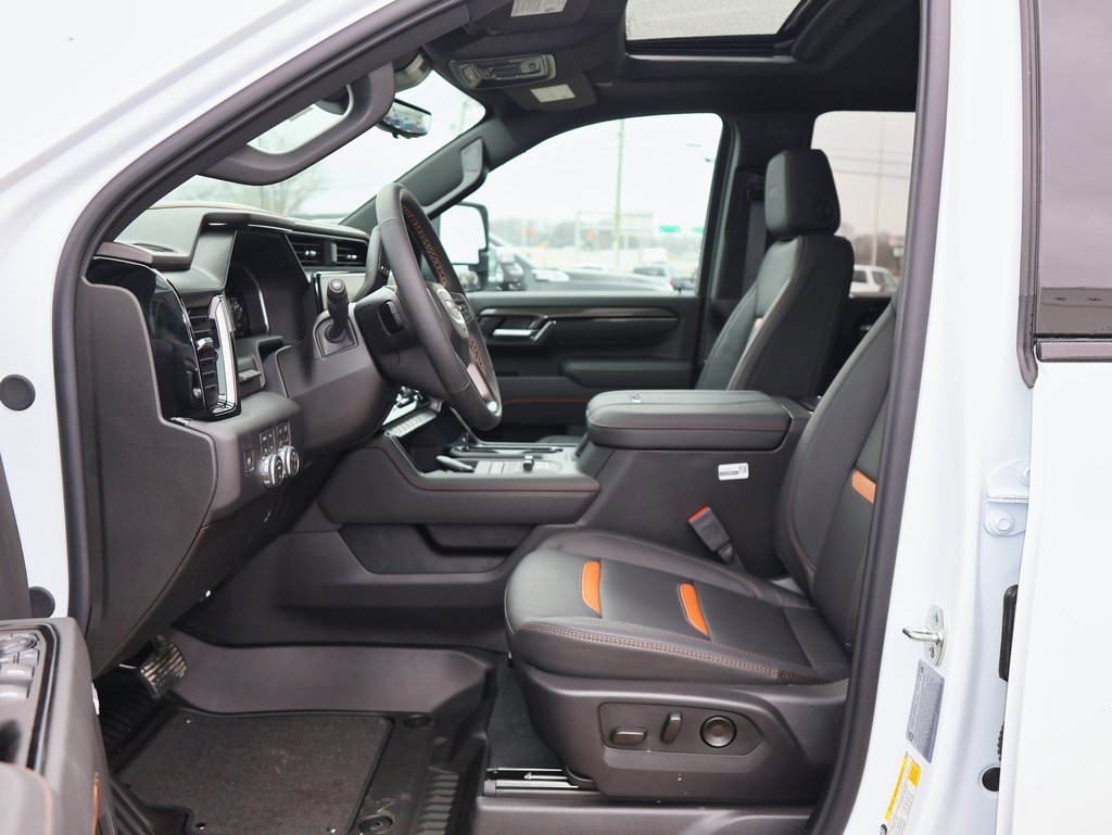 New 2026 GMC Sierra 3500 AT4 w/ AT4 Premium Plus Package image 7