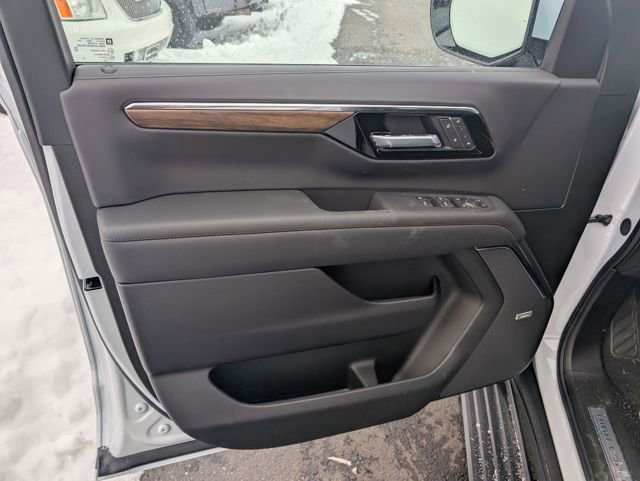 New 2026 Chevrolet Tahoe High Country image 14