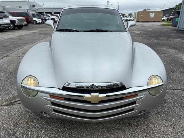 Used 2006 Chevrolet SSR w/ Preferred Equipment Group RWD image 10