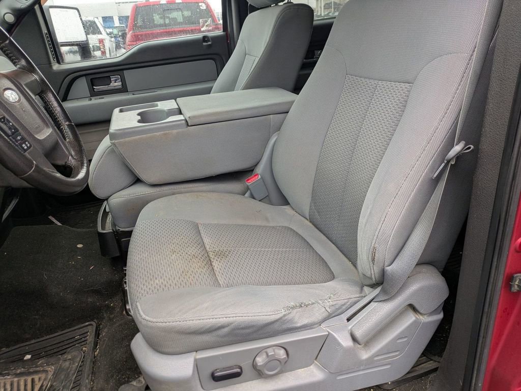 Used 2012 Ford F150 XLT w/ XTR Pkg image 19