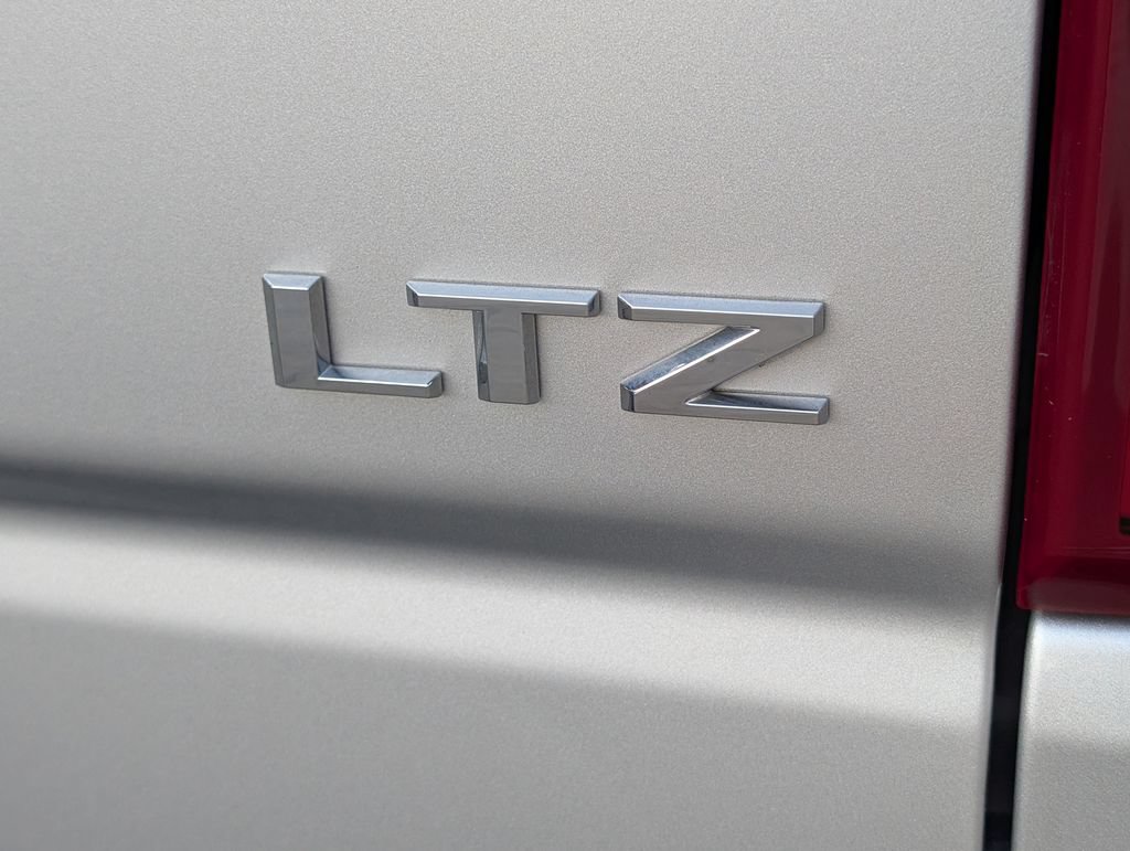 Certified 2022 Chevrolet Silverado 1500 LTZ w/ Technology Package RWD image 36