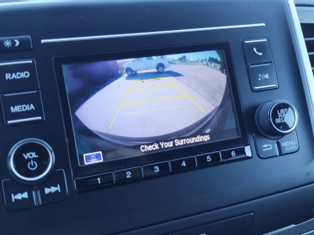 Used 2017 Honda Pilot LX image 9