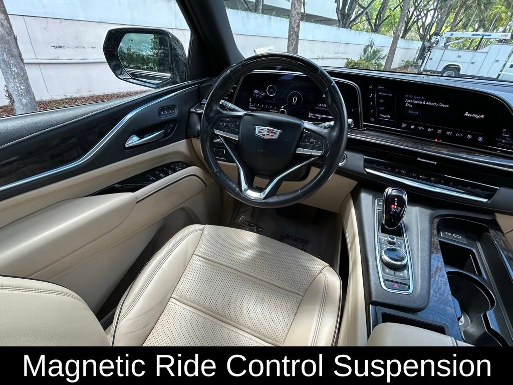 Used 2023 Cadillac Escalade Premium Luxury w/ Performance Package AWD/4WD image 9