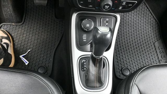 Used 2018 Jeep Compass Latitude w/ Popular Equipment Group AWD/4WD image 37