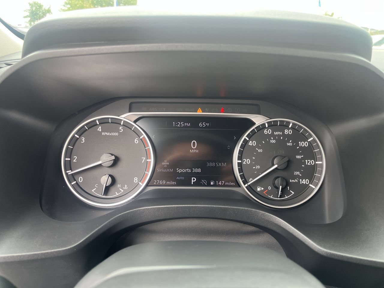 Used 2025 Nissan Rogue SV AWD/4WD image 10