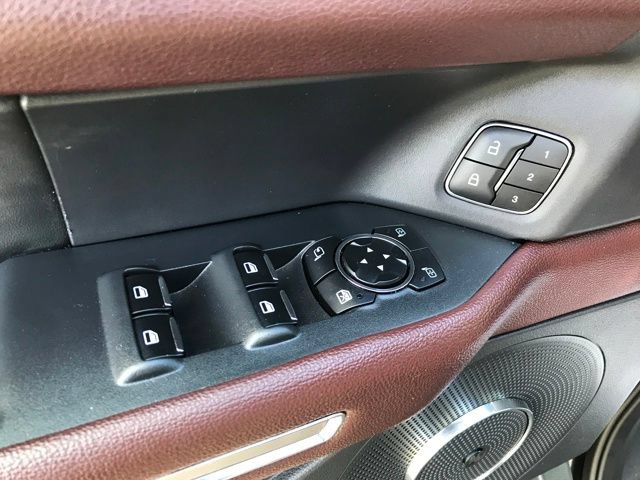 Used 2024 Ford Expedition Limited AWD/4WD image 17