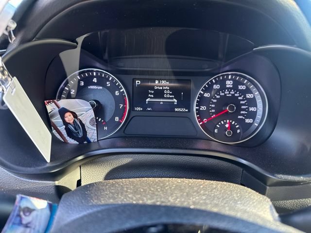 Used 2023 Kia Forte LXS w/ LXS Technology Package FWD image 2
