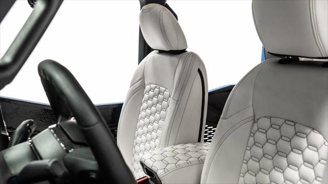 Used 2021 Jeep Gladiator Sport image 13