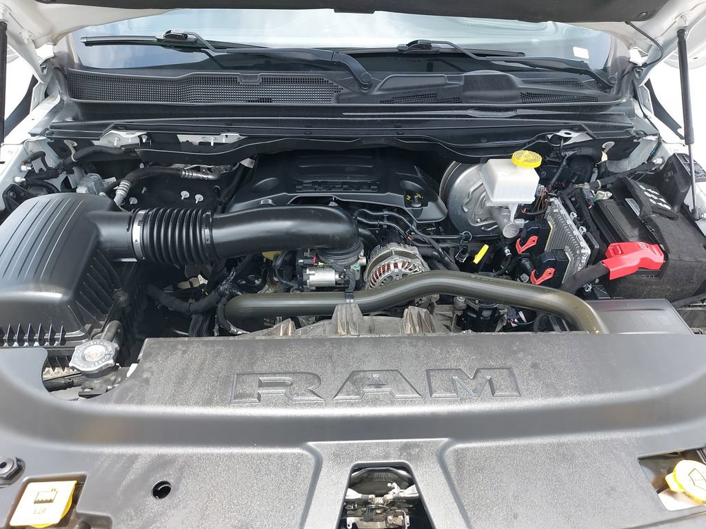 Used 2020 RAM 1500 Limited w/ Body Color Bumper Group AWD/4WD image 27