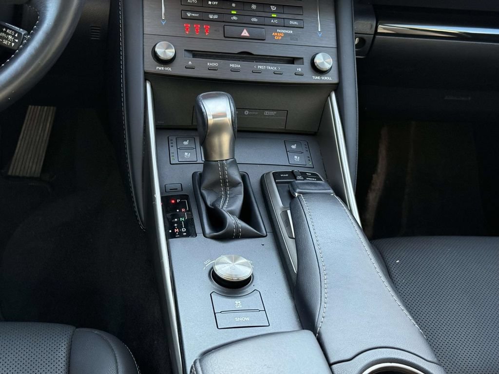 Used 2019 Lexus IS 300 AWD w/ Navigation Package image 18