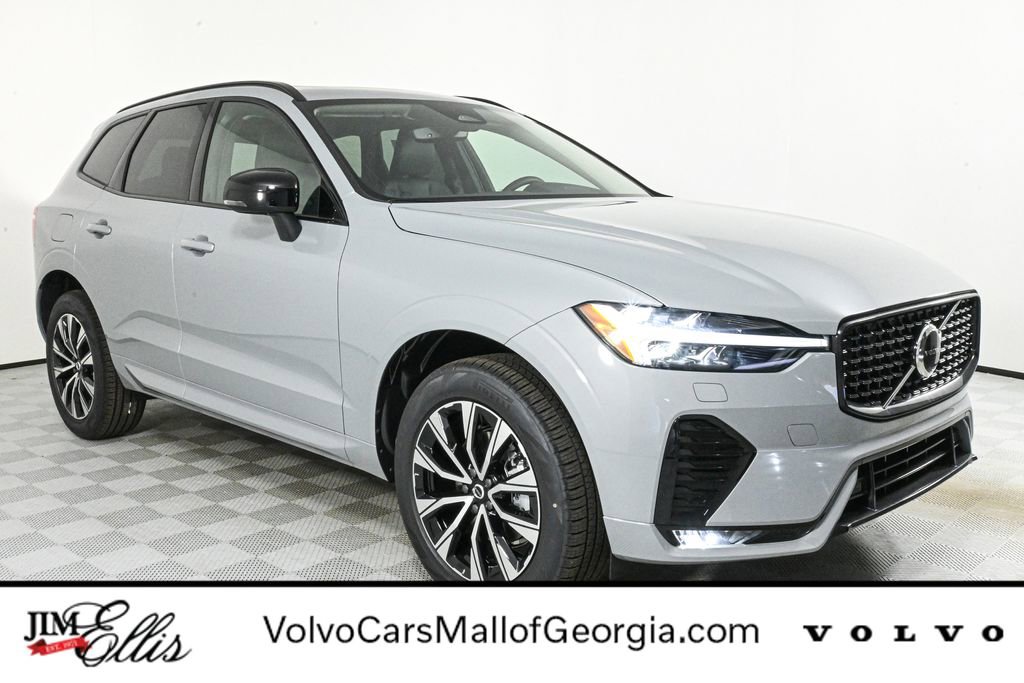 New 2025 Volvo XC60 B5 Core w/ Climate Package