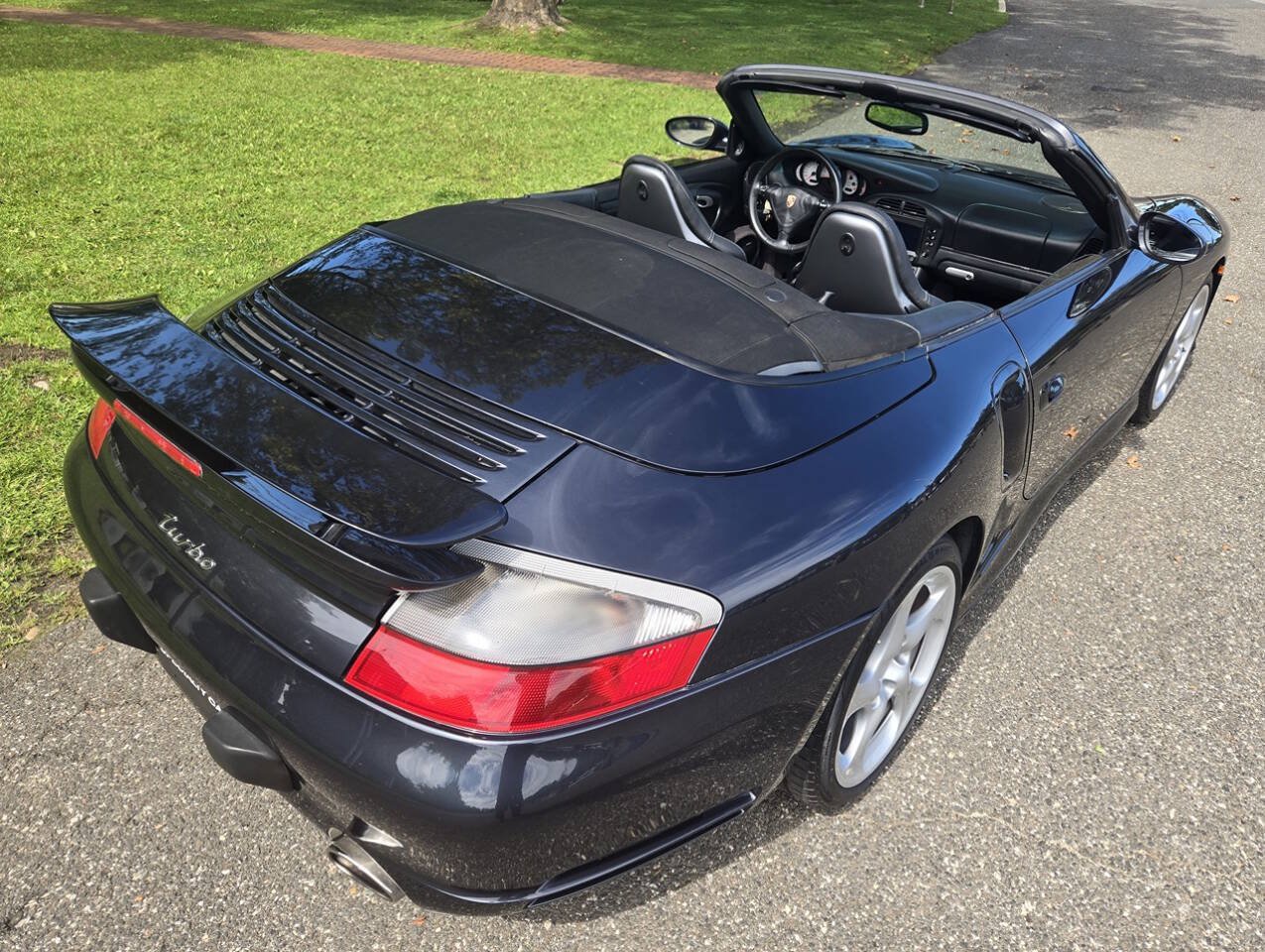 Used 2004 Porsche 911 Turbo AWD/4WD image 7