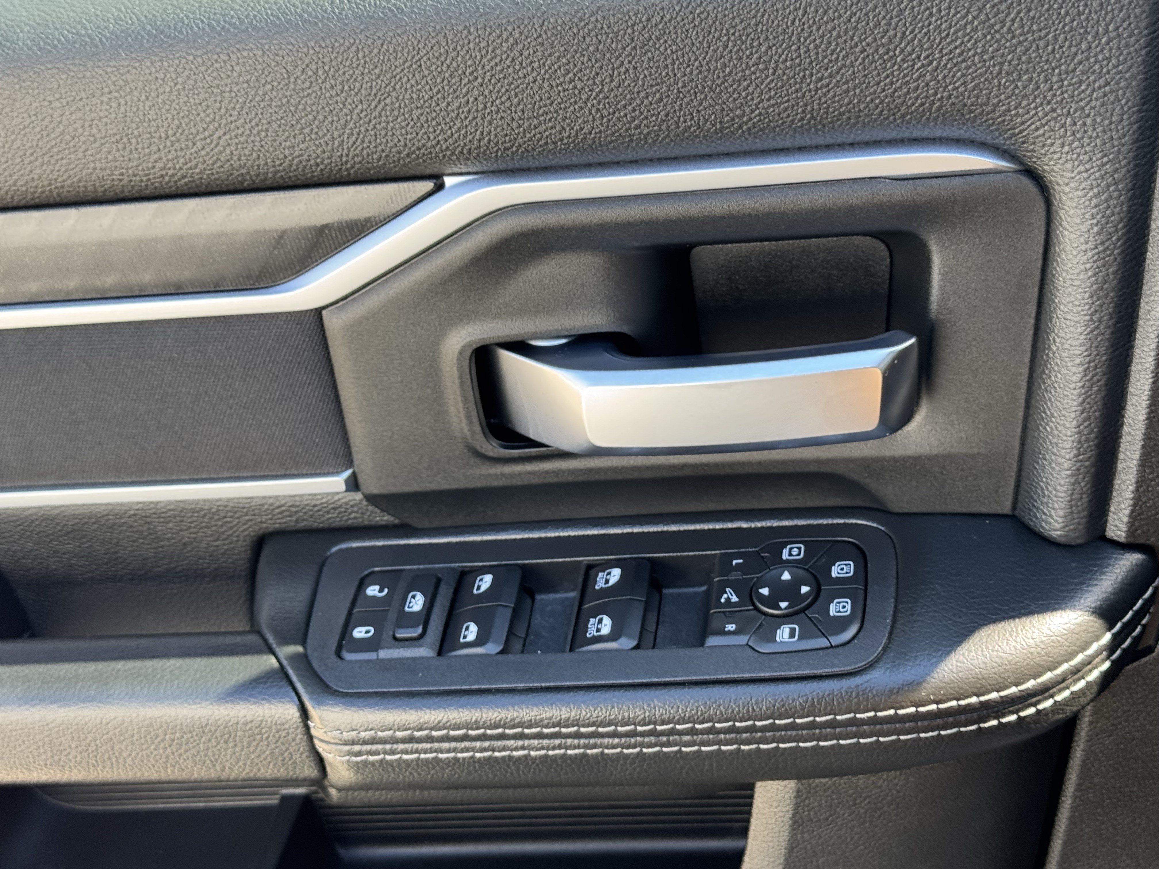 Used 2025 RAM 2500 Lone Star AWD/4WD image 21