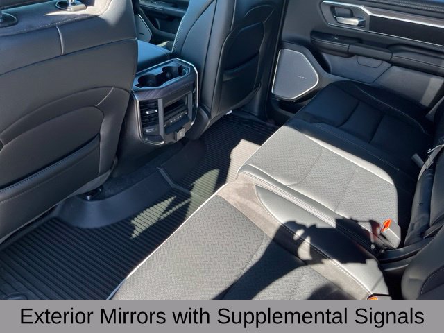 New 2026 RAM 1500 Laramie AWD/4WD image 19